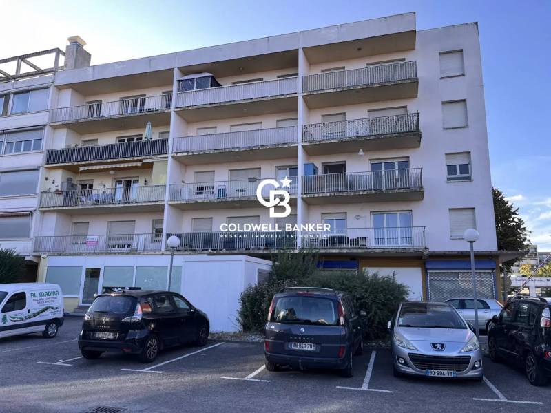 Appartement 2 pièces avec cave et parking à vendre - Ferney Voltaire 01210