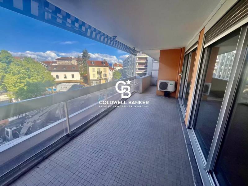 Grand appartement 4 pièces à vendre Annemasse - 74100