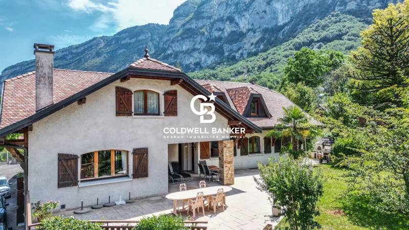 Propriété 10 pièces à vendre - Collonges sous Salève 74160